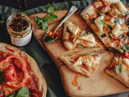 Pizza with Caramelised Pineapple, Pepperoni and Jalapeno